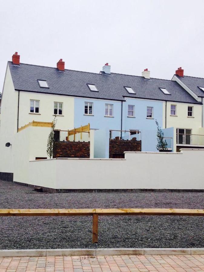 Central Modern Townhouse In Saundersfoot Villa Esterno foto