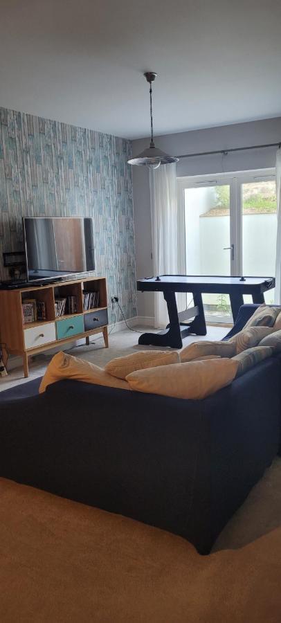 Central Modern Townhouse In Saundersfoot Villa Esterno foto